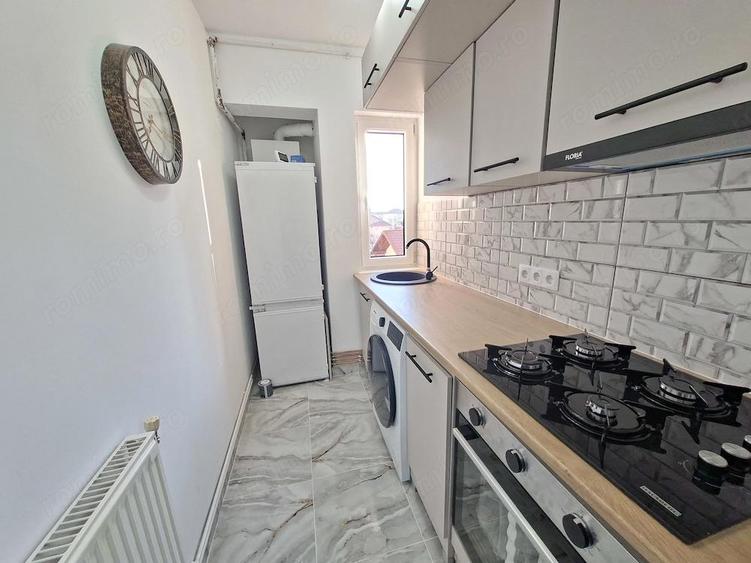 Apartament 2 camerere etaj intermediar renovat complet Milea Sibiu - 5