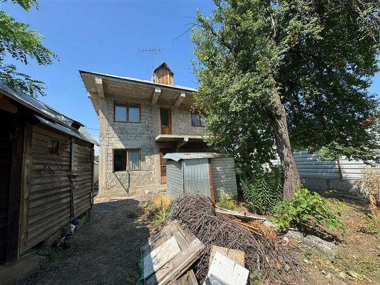 Casa de vanzare in Focsani str Petre Liciu nr 4 - 5