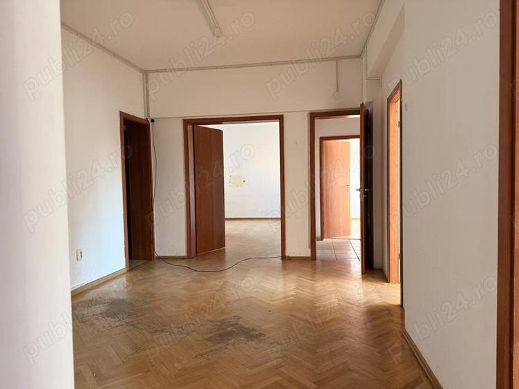 Eleganta Interbelica in Inima Bucurestiului 5 Camere cu Vedere spre Ateneul Roman - 8