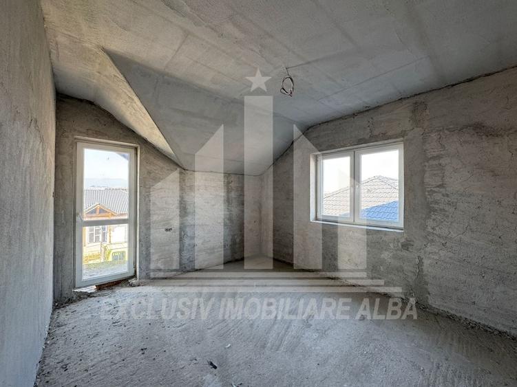 Casa individuala | Semifinisata | 230 mp | 480 mp teren | Partos - 9