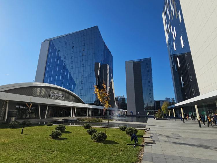 Birou amenajat in Globalworth Campus - 1