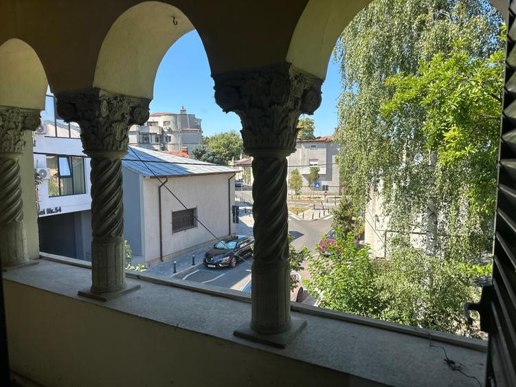 Casă spatioasa pe Calea Moșilor/ Spacious house on Calea Mosilor - 11