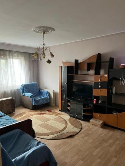 Apartament 2 camere decomandat, et 3/4 incadrat, incalzire pe gaze - 9
