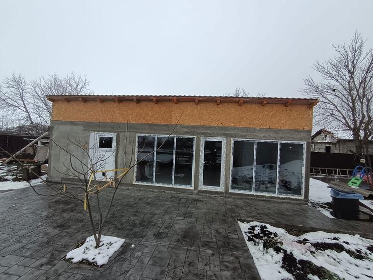 Casa de vanzare Poroschia - 1