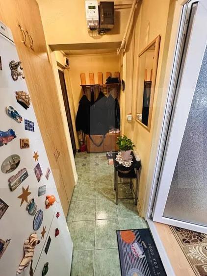 Apartament 3 camere, 50 mp, zona Vlaicu - 13