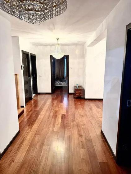 Casa de lux, 270mp utili, 7 camere, 1800mp teren in Salcea - 16