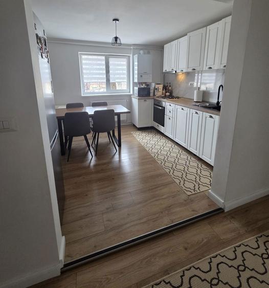 Apartament 3 camere, zona Burdujeni- Orizont Plaza - 8