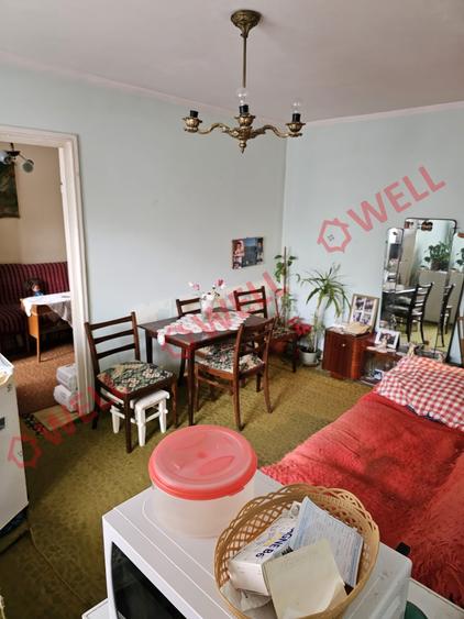 De vânzare un apartament cu două camere situată în Târgu Mureș, str.Parângului - 8