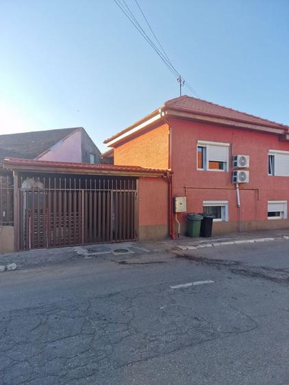 Casa in Hunedoara - 1