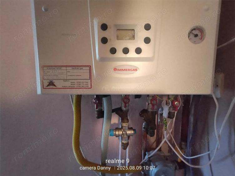 Resita Muncitoresc Casa Zona Lini #537;tit #259; - 15