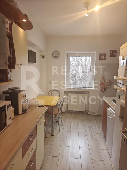 Apartament 4 camere de vânzare - Calea București, Brașov - 6