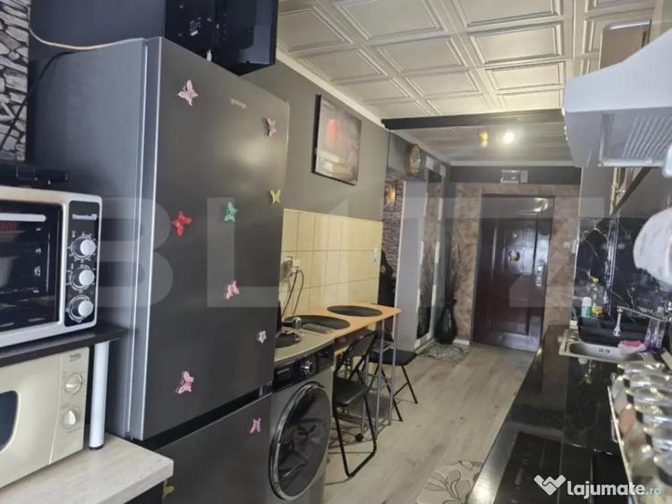 Apartament de vanzare, cu 3 camere, 81.,6 mp, zona Closca - 6