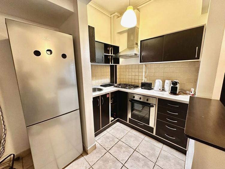 De vanzare Apartament 2 camere, ultracentral - 2