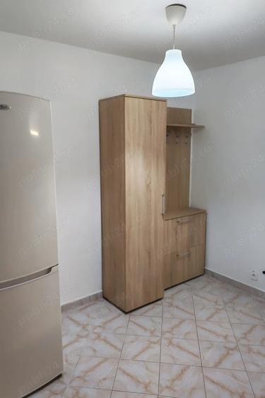 Proprietar inchiriez garsoniera spatioasa Virtutii langa metrou si Politehnica - 8