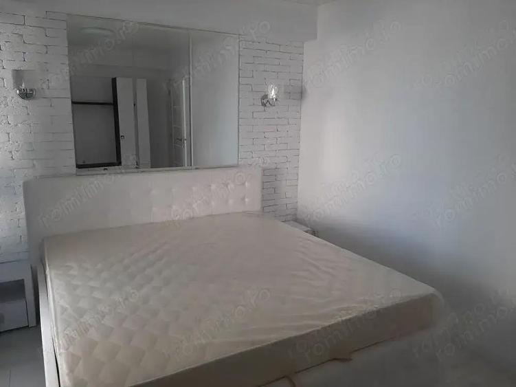 Garsonieră decomandată în Primăverii