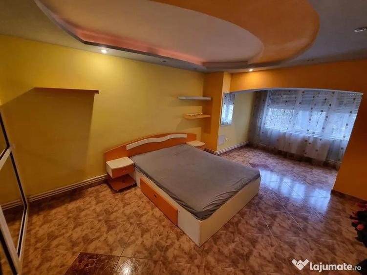 Soveja eden-apartament 4 camere decomandat etaj 1 - 14