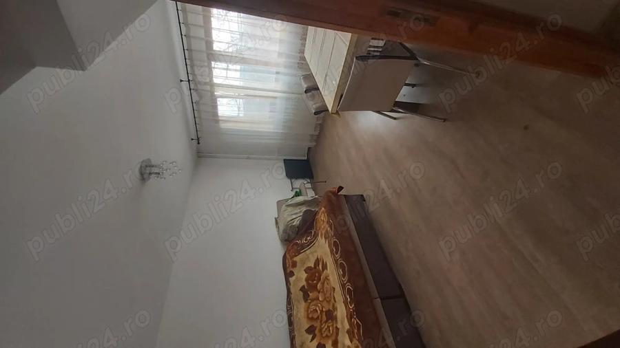 De vanzare apartament 4 camere, decomandat, zona Autogara, etaj 3. - 11