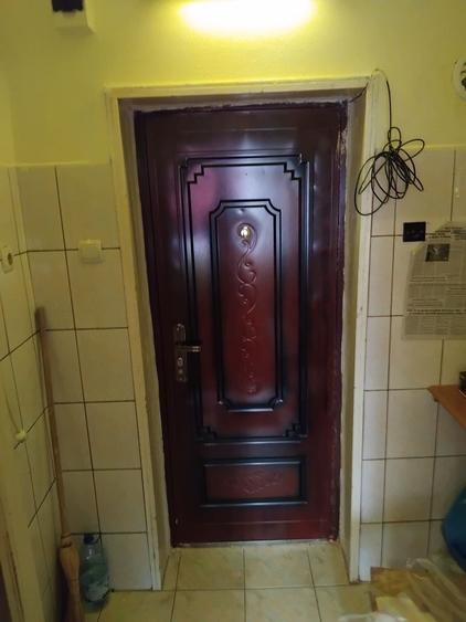 Garsoniera de vanzare - 1