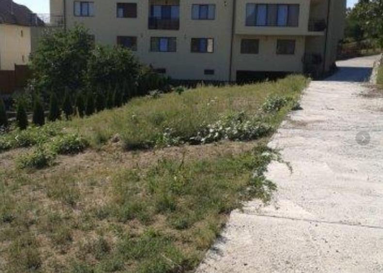 Teren Construcții intravilan de 1813 mp, în Săsar - 2