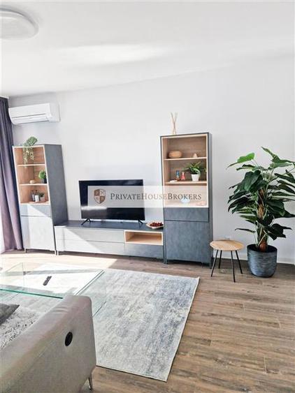 Apartament cu 2 camere decomandat, mobilat în Aviației