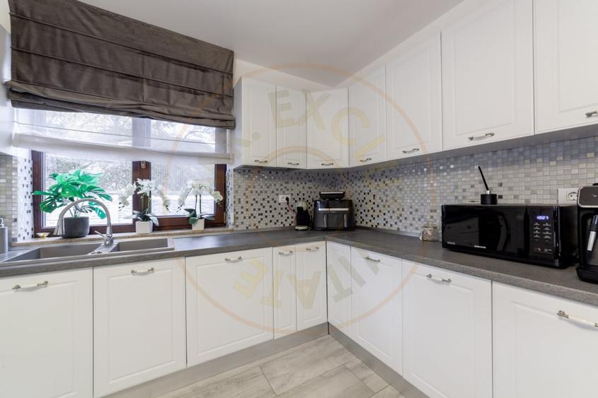 Se vinde cea mai frumoasa casa din Ștefanesti, Arges! - 10