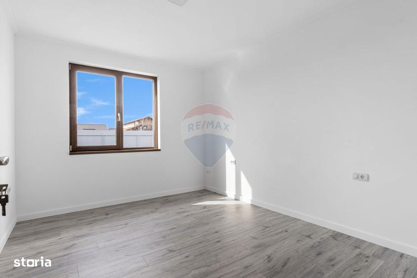 Casa noua finisata complet 150 mpu de vanzare in Livada,Arad - 7