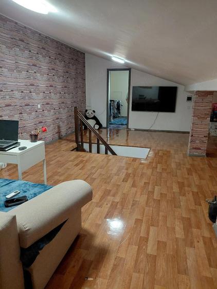 casa de vanzare sector 4 - 2