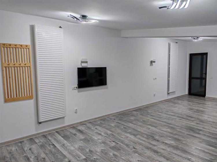 Garsoniera proprietar Lacul Morii Sector 6, la curte - 7