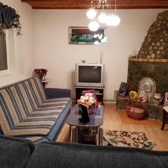 Casă cu 5 camere în Poiana Țapului - 6