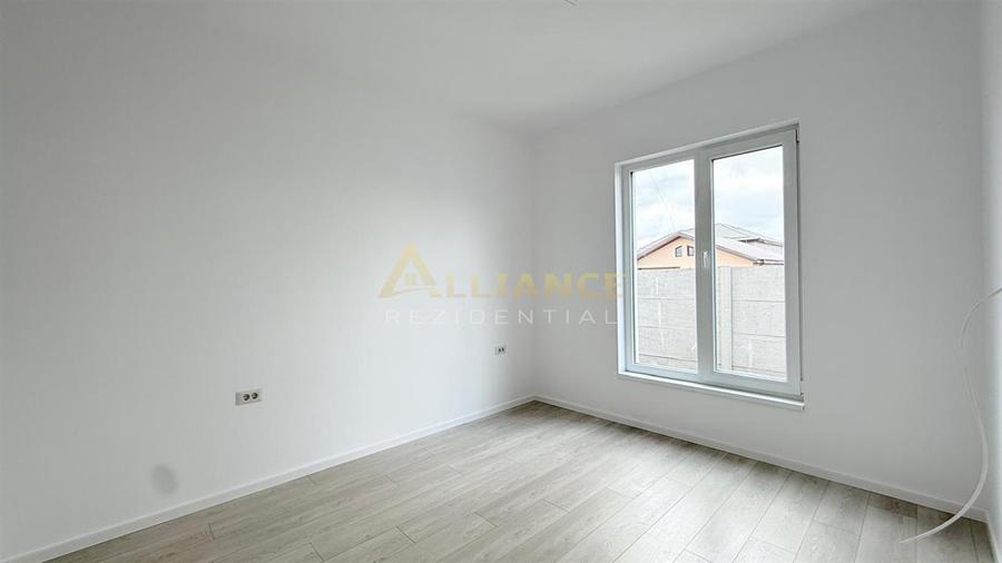 Casa Individuala - 3 camere - 2 bai - 250mp teren - 5