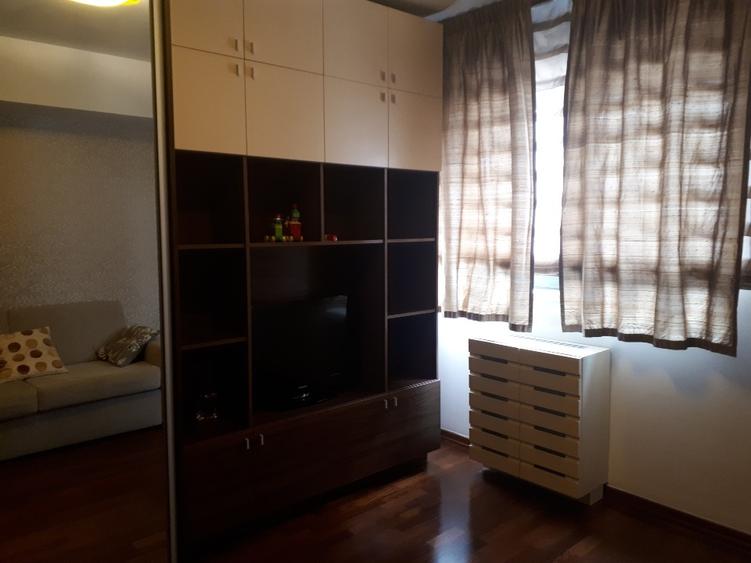 Apartament 3 camere in B-ul.Al.I.Cuza bloc nou - 7