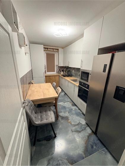  Apartament 2 camere - decomandat - mobilat si utilat - curte - 130.000 euro  - 8
