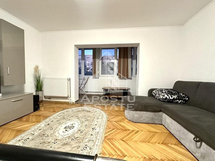 Apartament cu o camera, centrala proprie, mobilat si utilat Apartament cu o camera, centrala proprie, mobilat si utilat