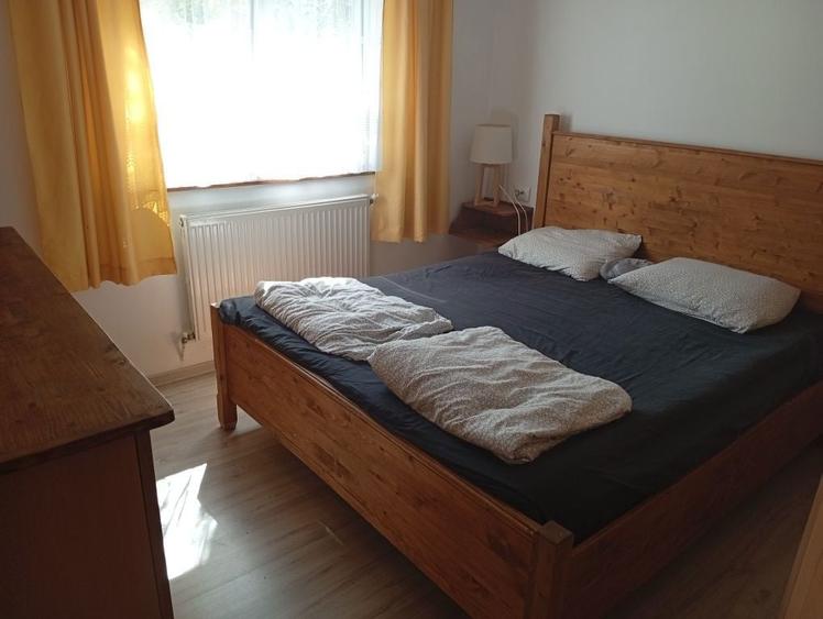 Inchiriez apartament 2 camere zona Stefan cel Mare - 8