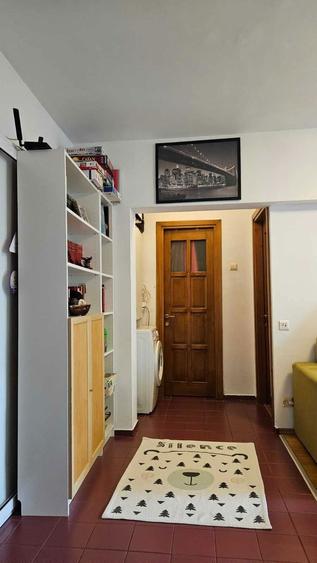 Apartament luminos cu 3 camere decomandate Zona Sincai / Tineretului - 8