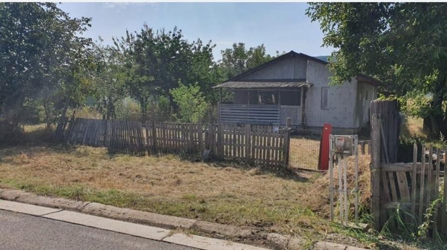 Casa de vanzare la doar 10km de Bacau (Hemeius) - 1