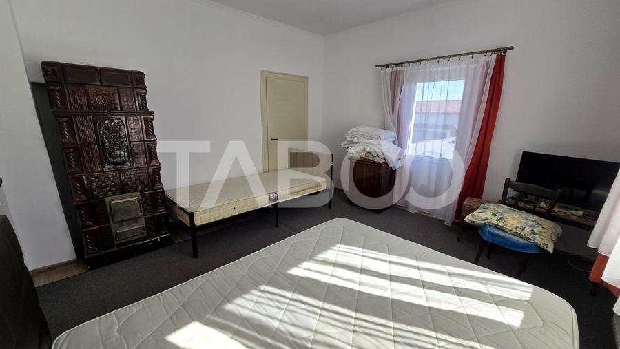 Casa individuala de vanzare 3 camere 2 bai si garaj Piata Cluj - 7