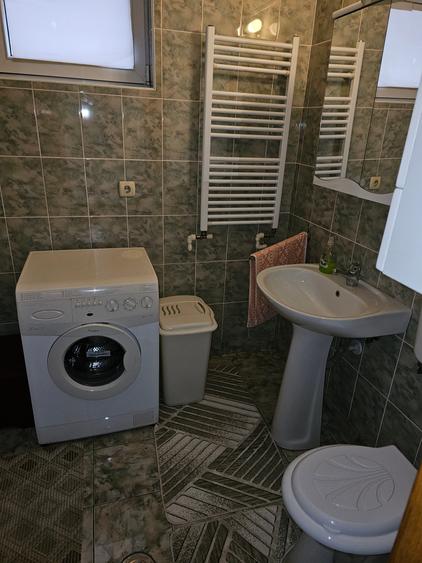 Chitila Sector 1-Bacului-P+1+M-5 camere, 2 bucatarii, 2 bai,2 centrale,400000€ - 5