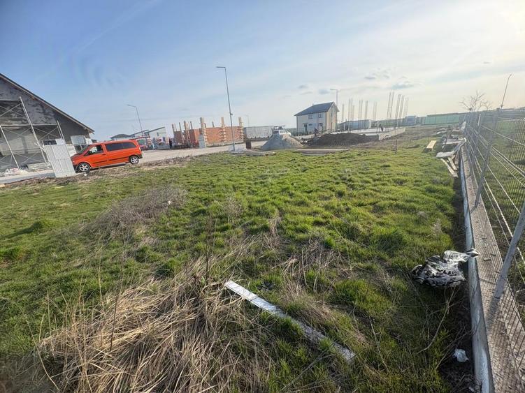 Vand teren intravilan 2 loturi a cate 250m - com Berceni, Str. Sf Ana - 5