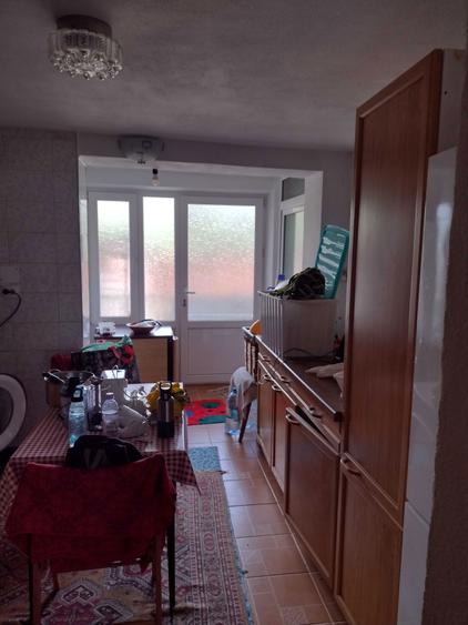 Vand Casa 373 mp, 2000 teren 6 km Rm Valcea acces privilegiat DN7 - 8
