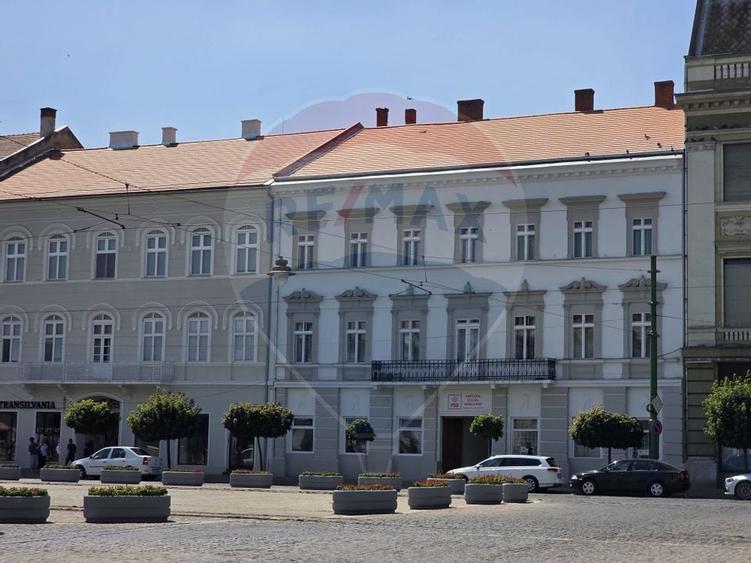 Spatiu pentru birouri /cabinete de inchiriat in zona Ultracentral - 2