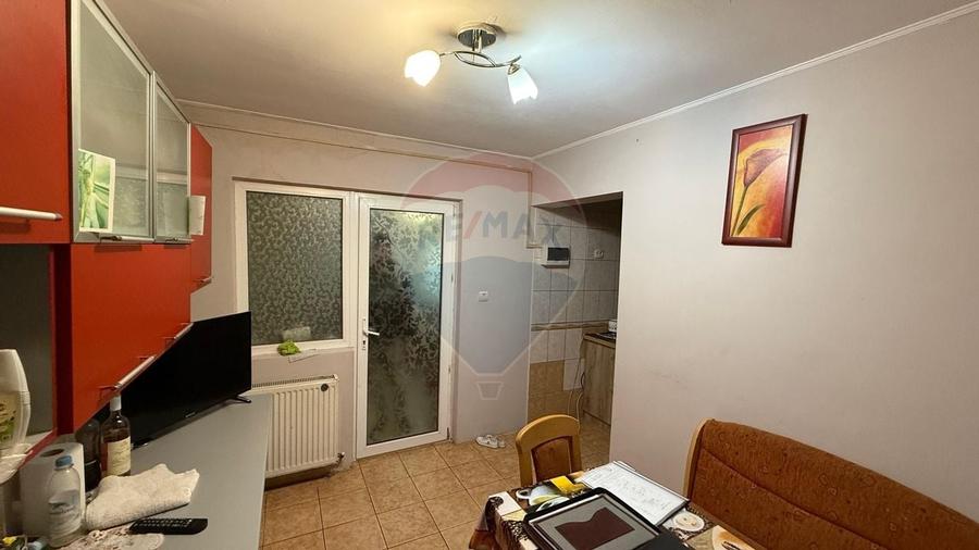 Casă / Vilă cu 5 camere - 14