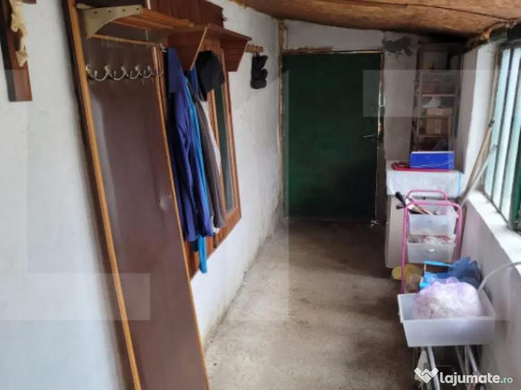 Casa de vanzare, 40 mp, teren 480mp, zona Plopi - 3