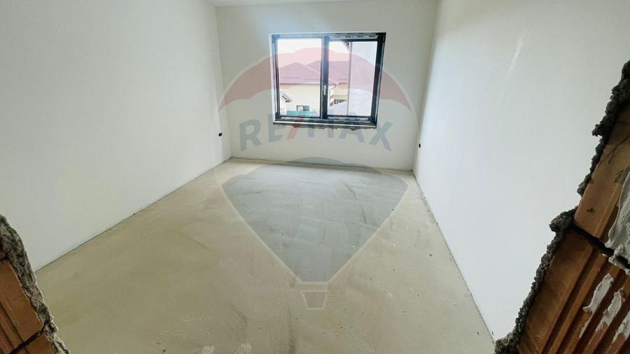 Casa de vanzare Brasov - 3 dormitoare, 3 bai, 140 mp utili - 14