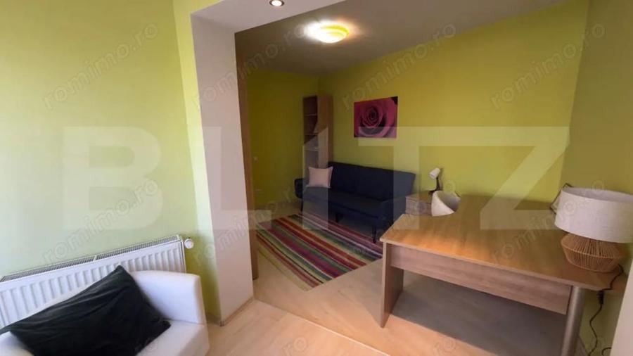 Apartament de Vanzare, etaj 4 77 mp Zona Centrala - 1