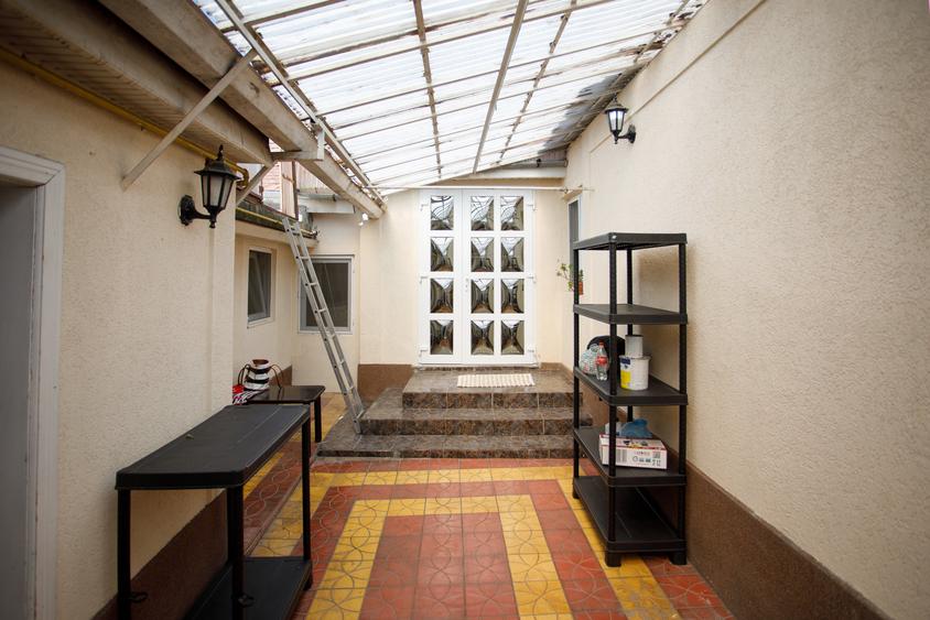 Casa in Oradea - singur in curte pe str.Mestesugarilor - 10