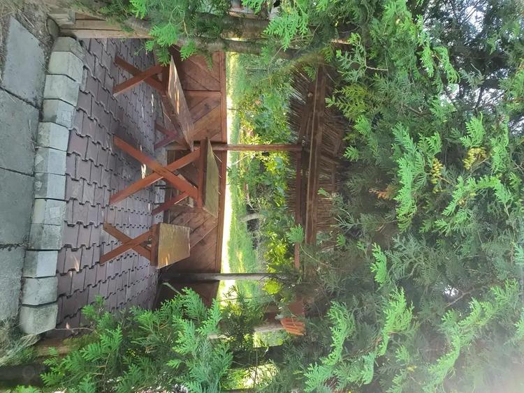 Teren si casa de vacanta ecologica in Stancesti - 9
