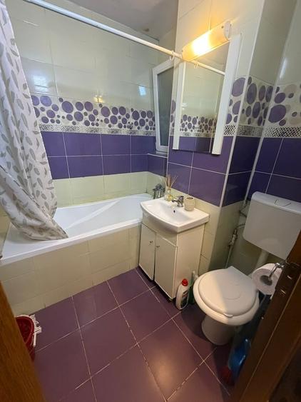 Eroii Revolutiei, 2 camere, decomandat - 9