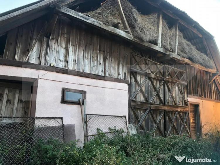 Casa batraneasca, 1500 mp teren, comuna Pomi - 2