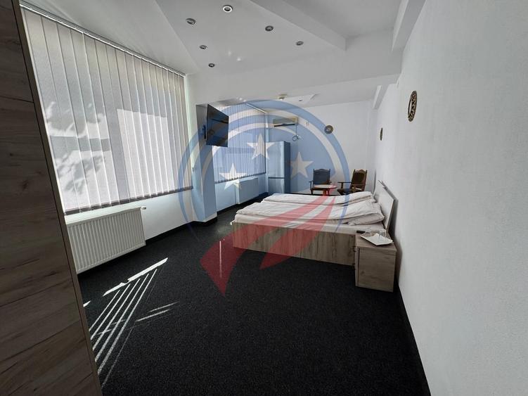 Spațiu comercial de închiriat - 9